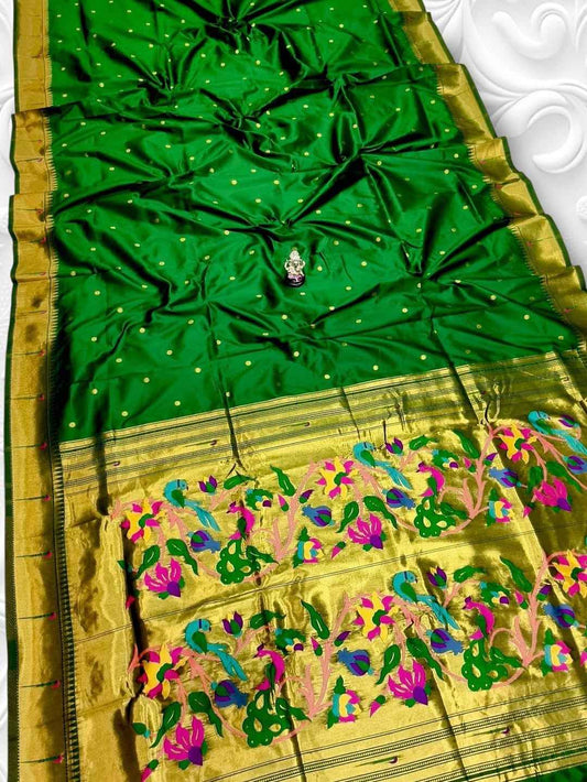 Gauri Muniyaa Paithani