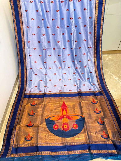 Diya Pallu Paithani