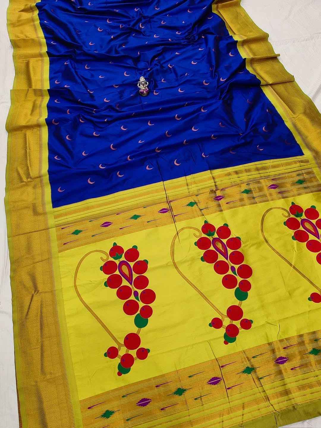 Nath Pallu Chandrakor Paithani