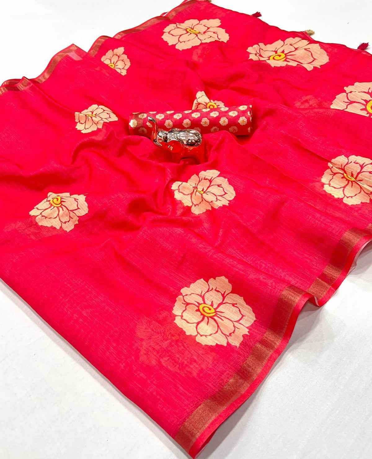Soft Linen Print Saree