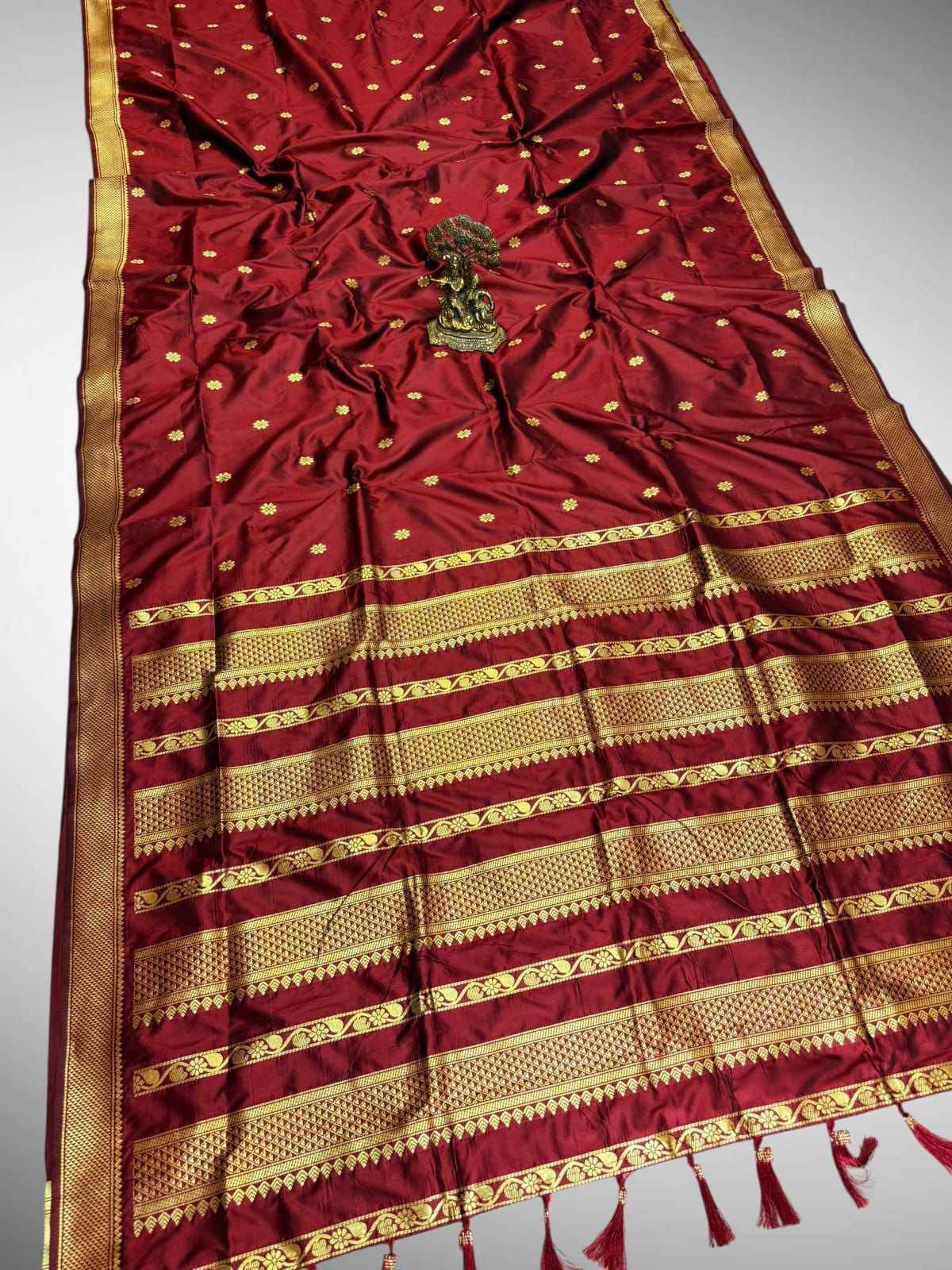 Kalyani Pattu Gadwal Paithani