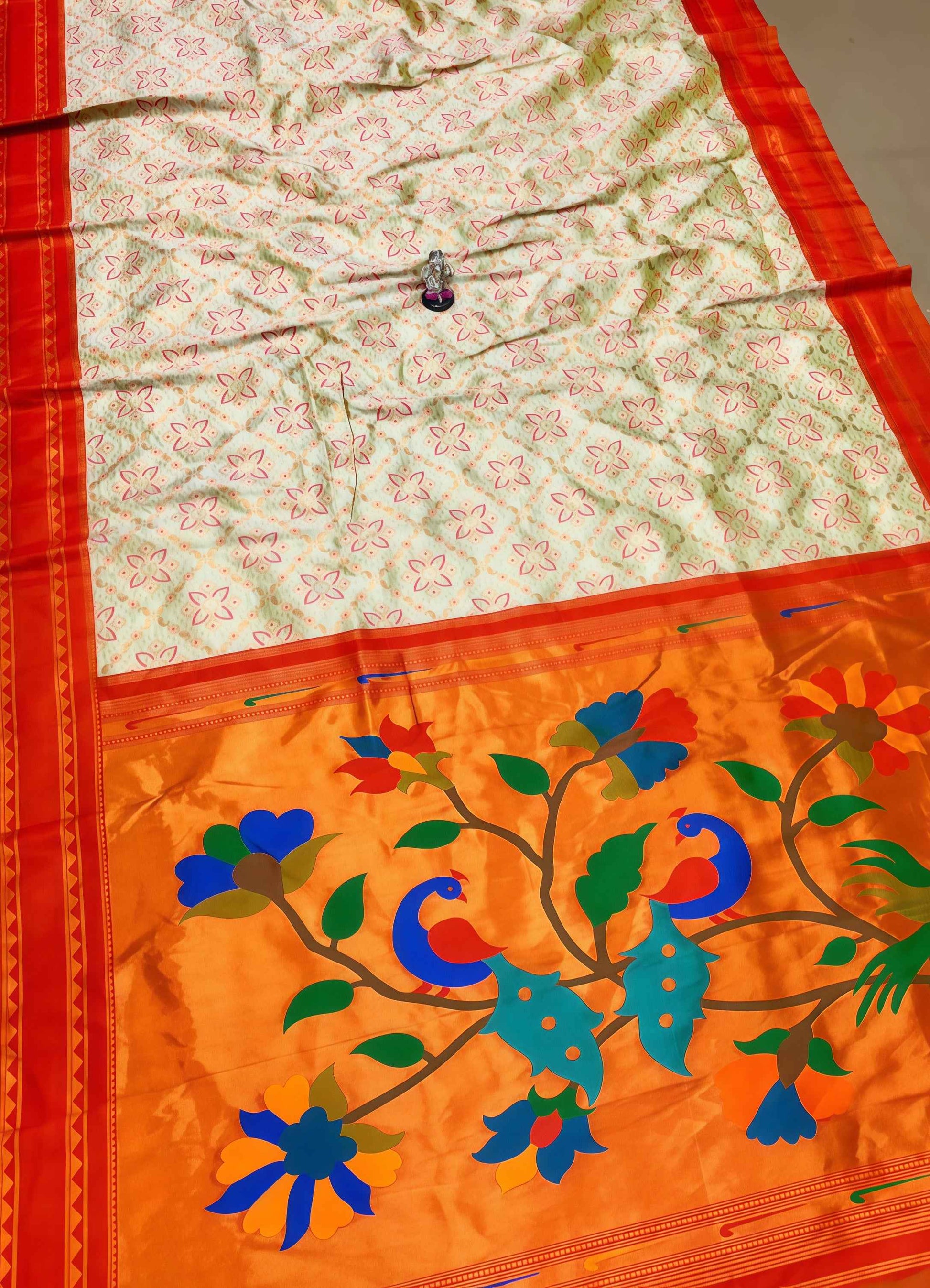 Vrutika Bandhani Paithani