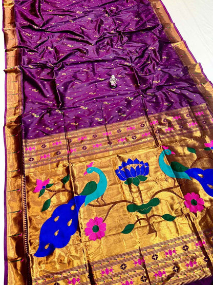 Tejasvi Muniyaa Paithani