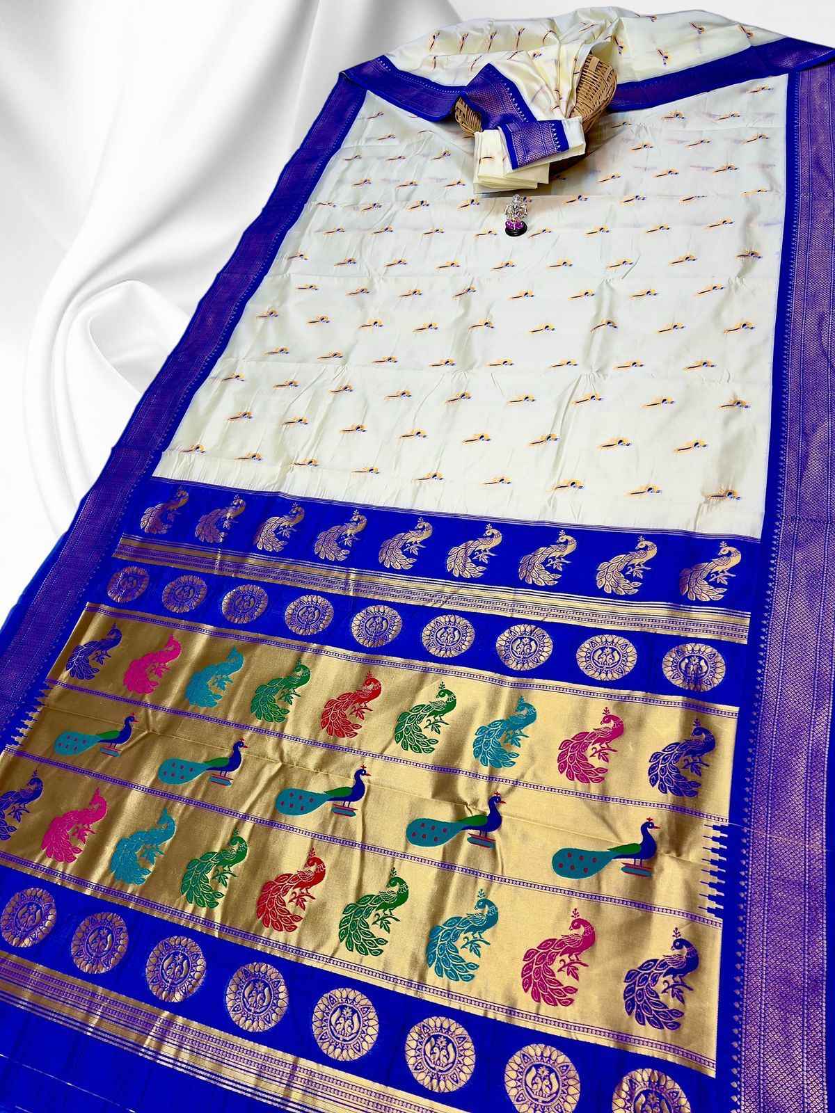 Ridhima Kadiyal Paithani