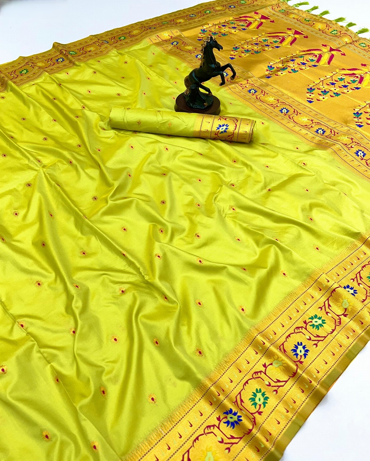 Meenakari Zari Work Saree - Super Sarees