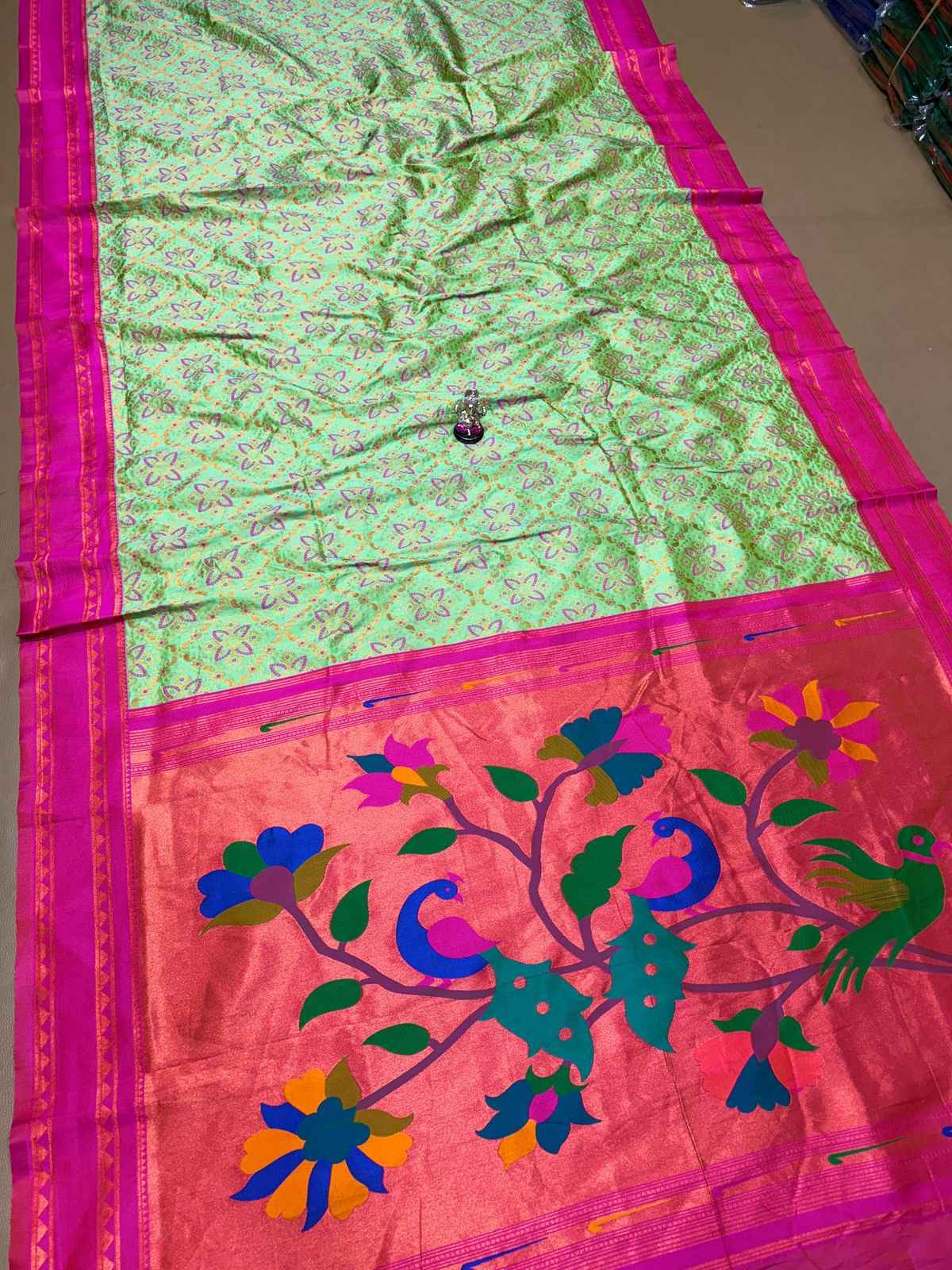 Vrutika Bandhani Paithani