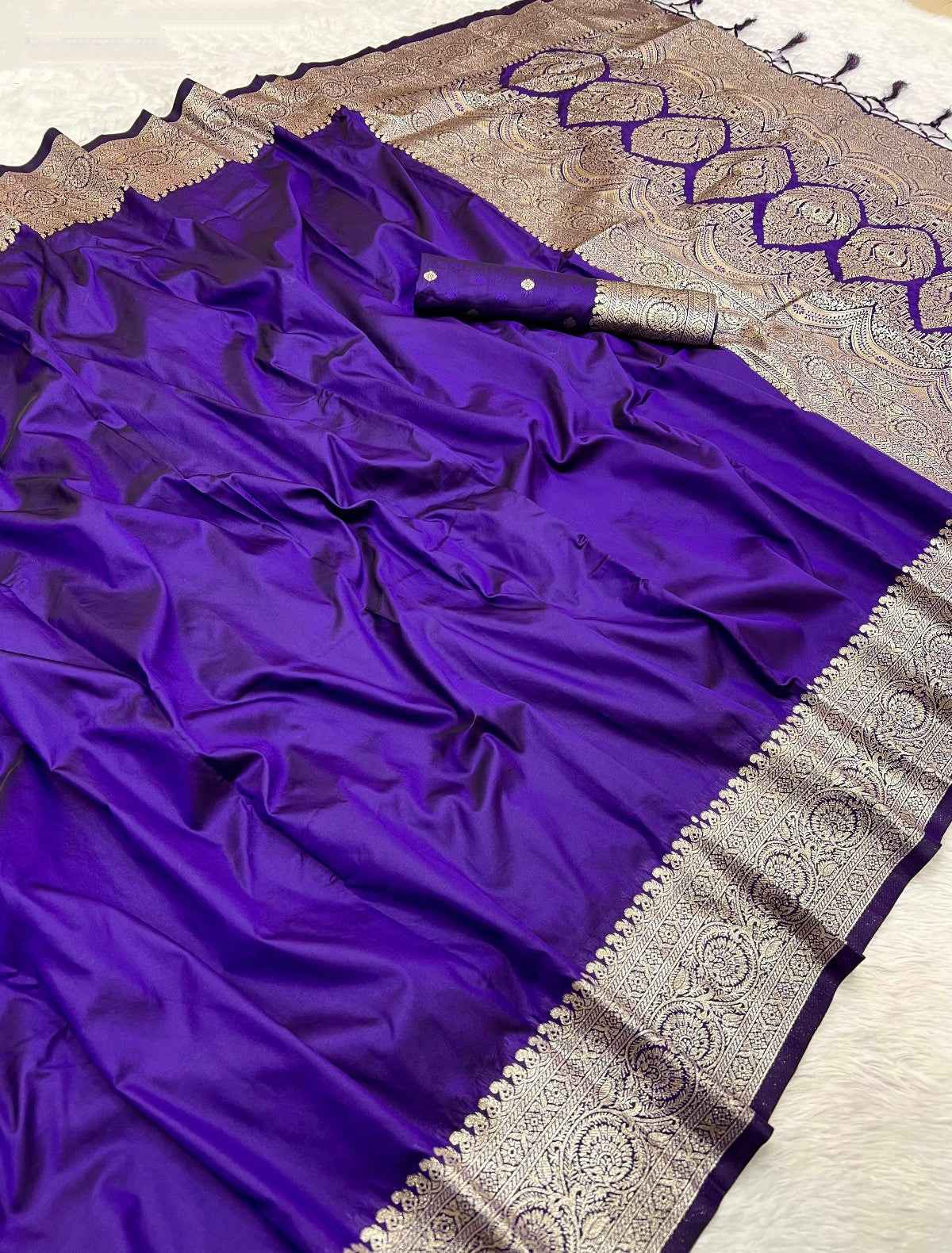 Beautiful Gala Silk Saree