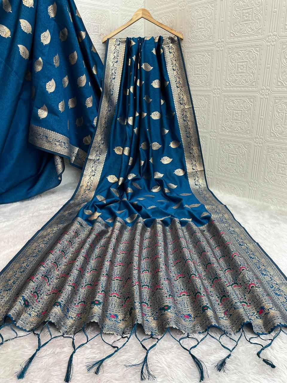 Elegant Crafted Silk Saree