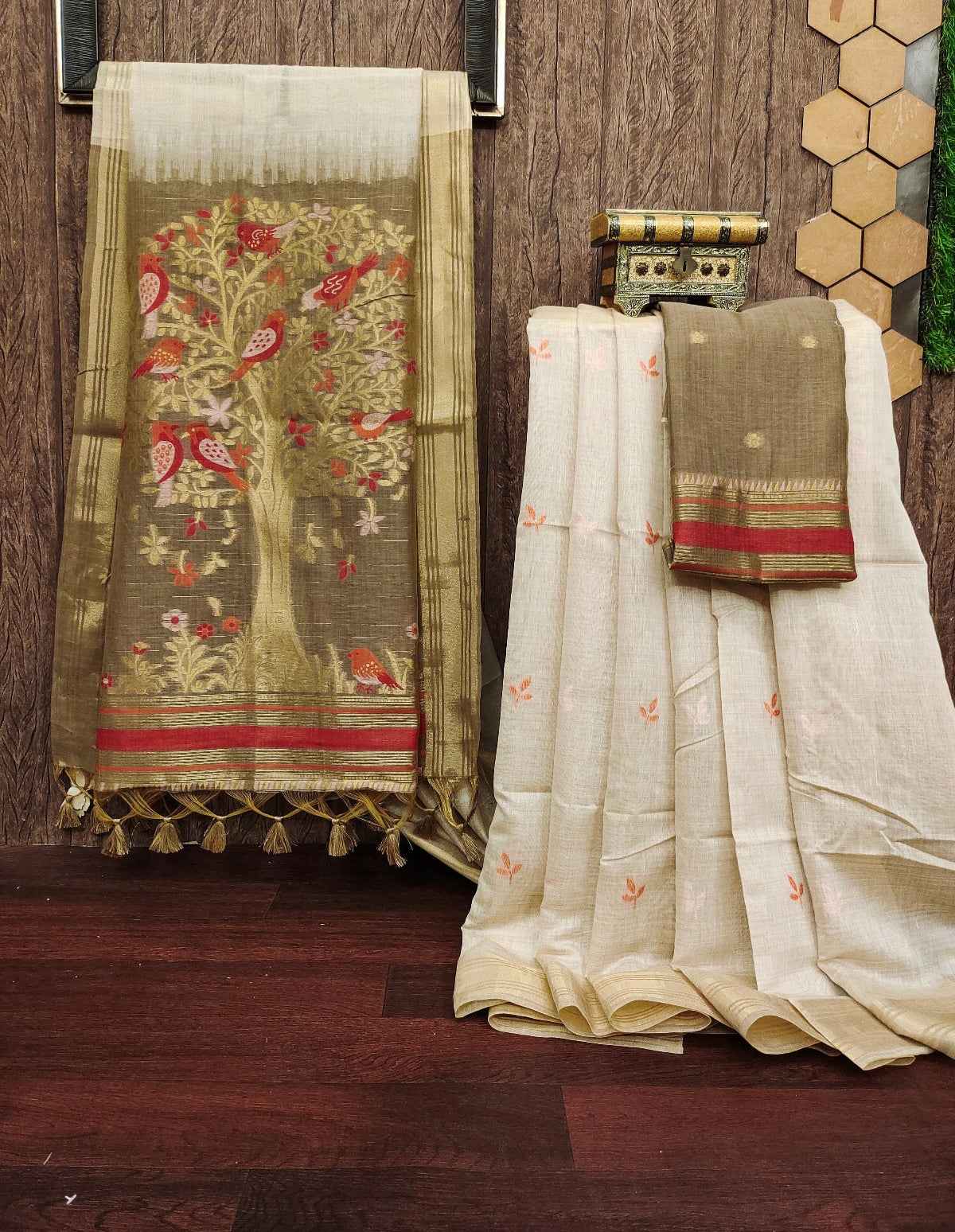 Floral Zari Pure Cotton Saree