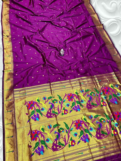 Gauri Muniyaa Paithani