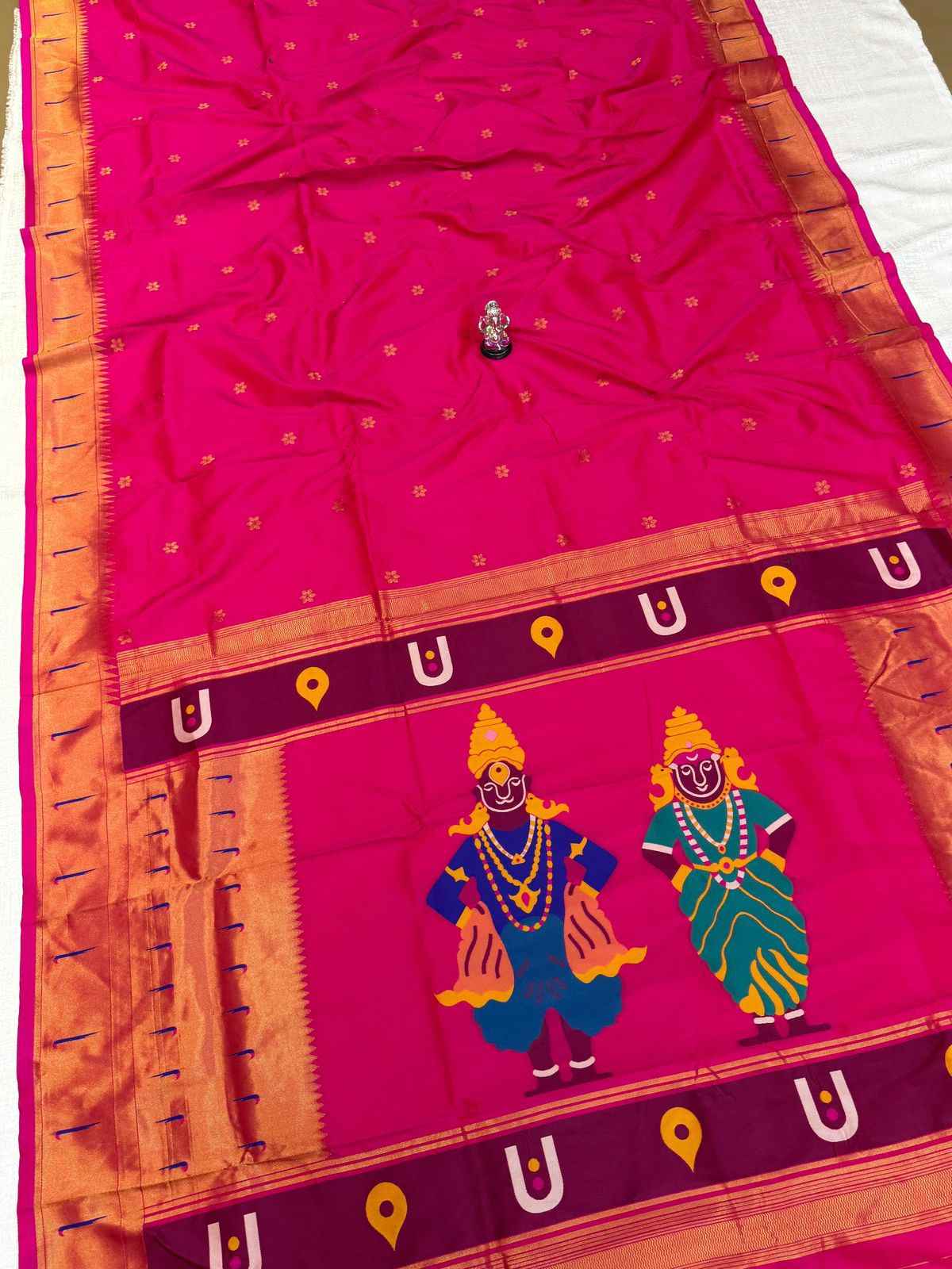 Vitthal Rukmai Paithani